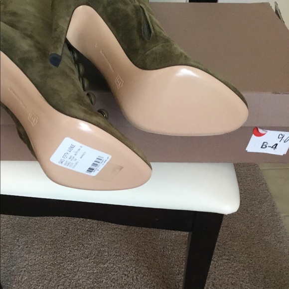 NWT Gianvito Rossi Imperia Suede Knee-High Boots. - Picture 5 of 8